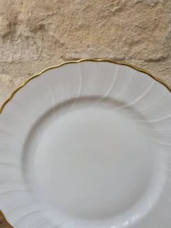 Assiette plate 24.5cm en porcelaine de Limoges Bernardaud modèle Verlaine