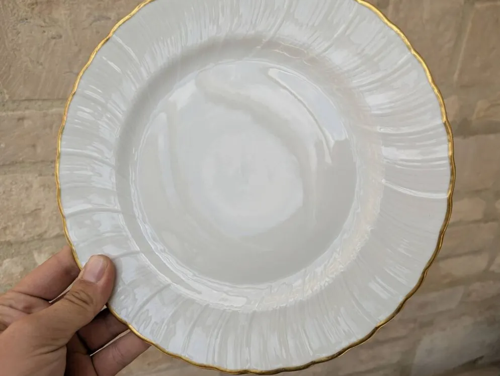 Assiette plate 24.5cm en porcelaine de Limoges Bernardaud modèle Verlaine