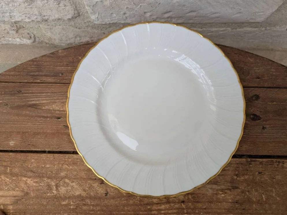 Assiette plate 24.5cm en porcelaine de Limoges Bernardaud modèle Verlaine