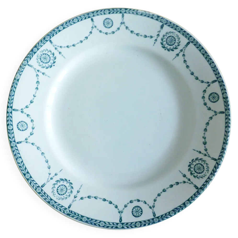 1 assiette plate de K&G Luneville modèle Bonarparte 221237