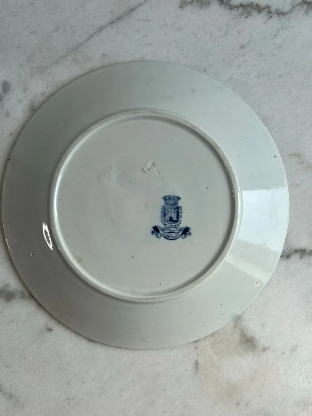 Assiette plate GIEN Terre de Fer — Collection Montigny