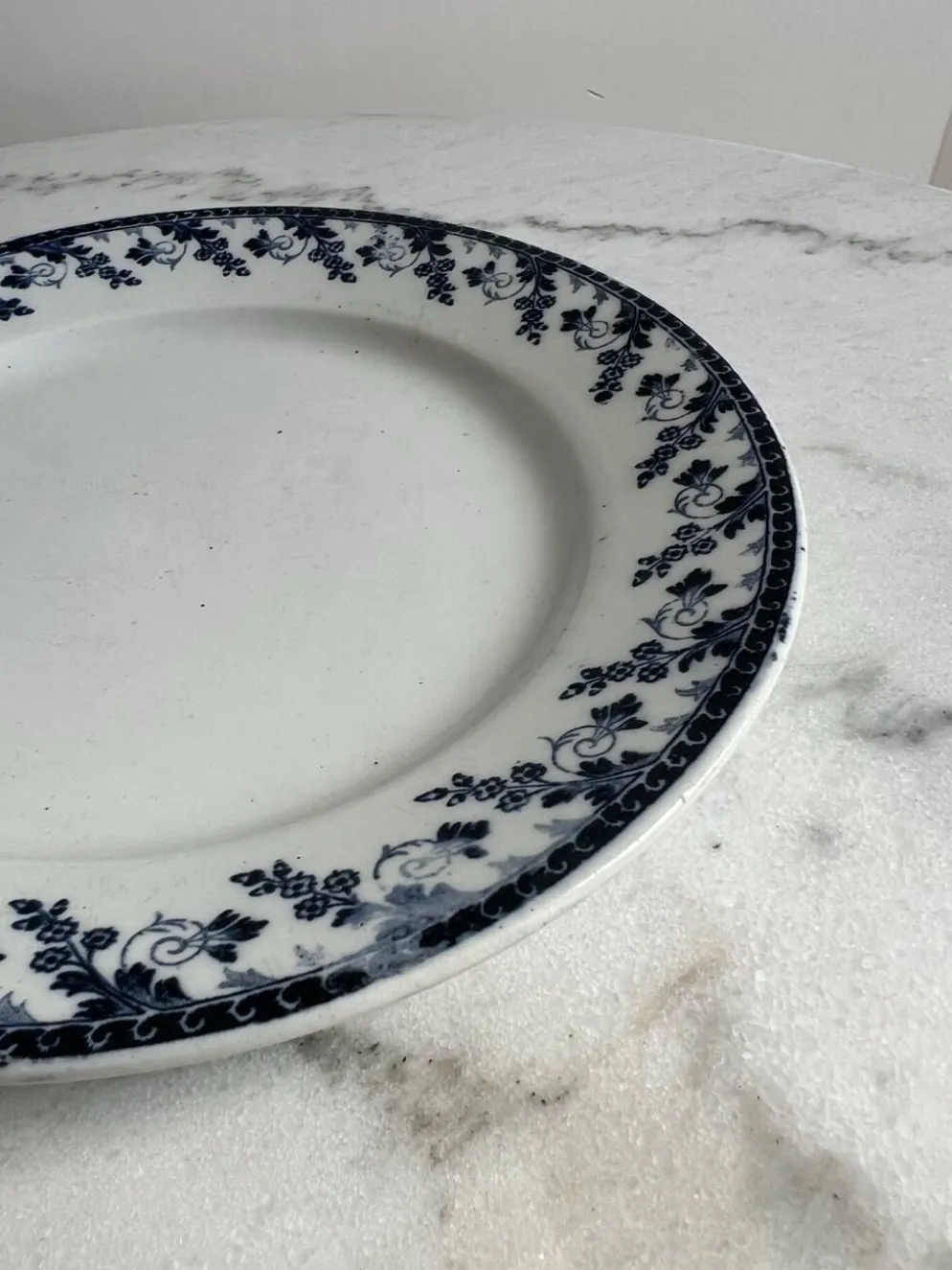 Assiette plate GIEN Terre de Fer — Collection Montigny
