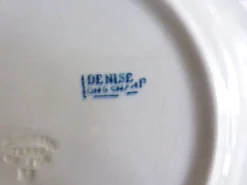 Assiette plate, Longchamp en terre de fer, modèle Denise 221253