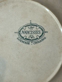 Assiette plate terre de fer Narcisses Onnaing