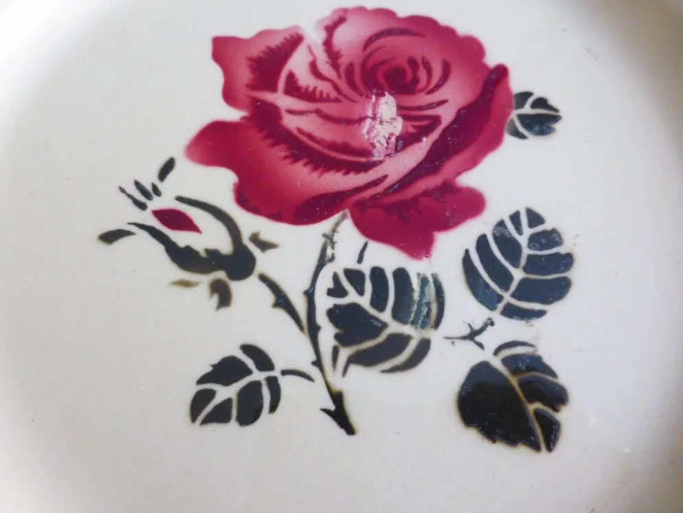 1 assiette plate vintage de Badonviller modèle Germaine 221232