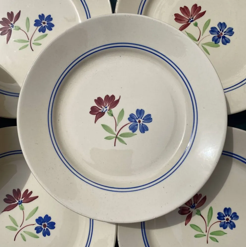 Assiettes anciennes Lunéville "MAI"