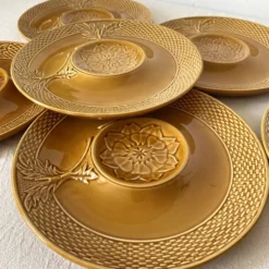 Assiettes à artichauts années 70