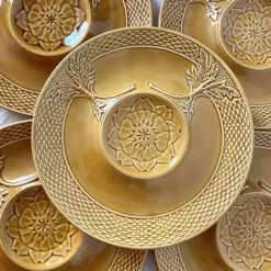 Assiettes à artichauts années 70