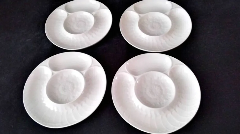 4 Assiettes à artichauts en porcelaine blanche Pillivuyt