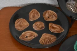 Assiettes à coquillage 1950