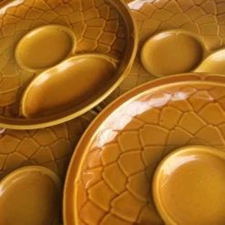 8 assiettes céramique artichauts