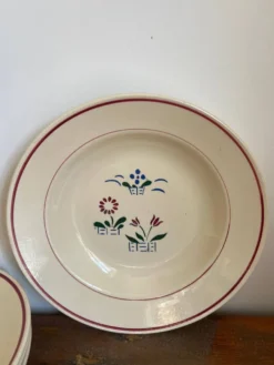 4 assiettes creuses
