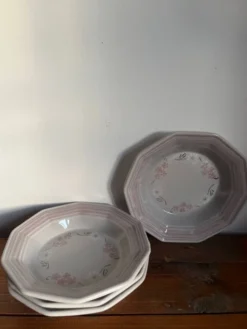 4 assiettes creuses