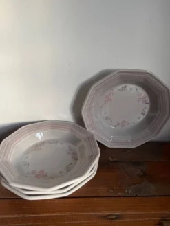 4 assiettes creuses