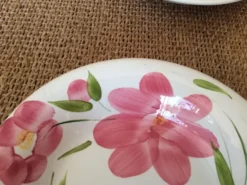8 assiettes creuses