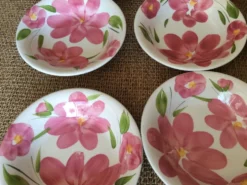 8 assiettes creuses