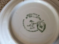 8 assiettes creuses