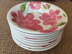 8 assiettes creuses