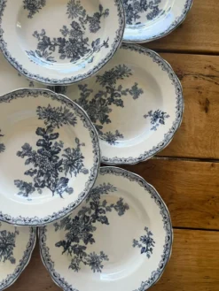 Assiettes creuses anciennes