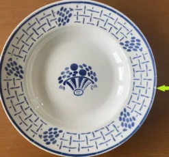5 assiettes creuses anciennes en faïence de badonviller