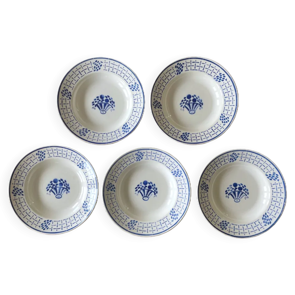 5 assiettes creuses anciennes en faïence de badonviller