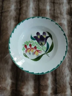 3 assiettes creuses anciennes St Amand et Hamage