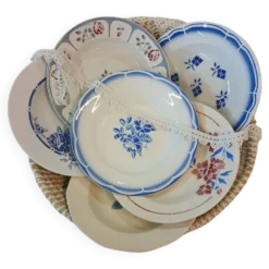 6 assiettes creuses anciennes dépareillées