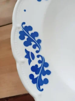 6 assiettes creuses Boch feuilles de chêne
