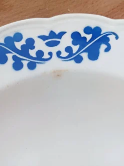 6 assiettes creuses Boch feuilles de chêne