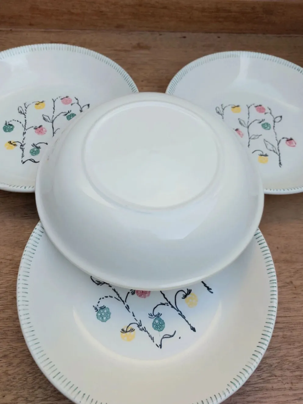 4 assiettes creuses céramique ancienne