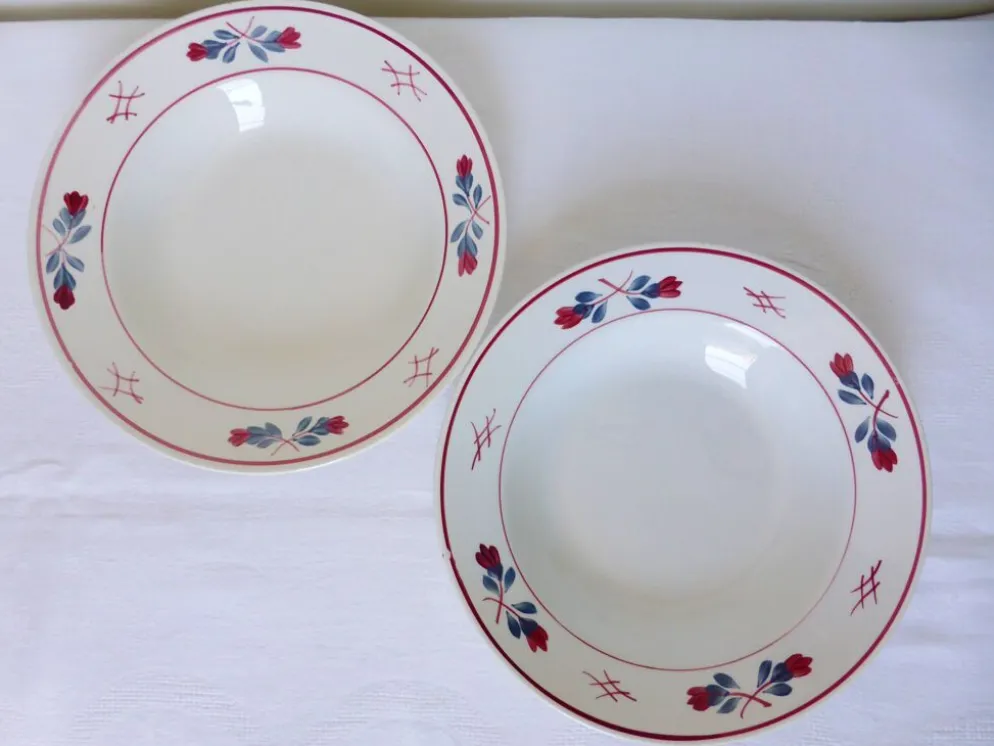 2 assiettes creuses Céranord St Amand Adeline 210604