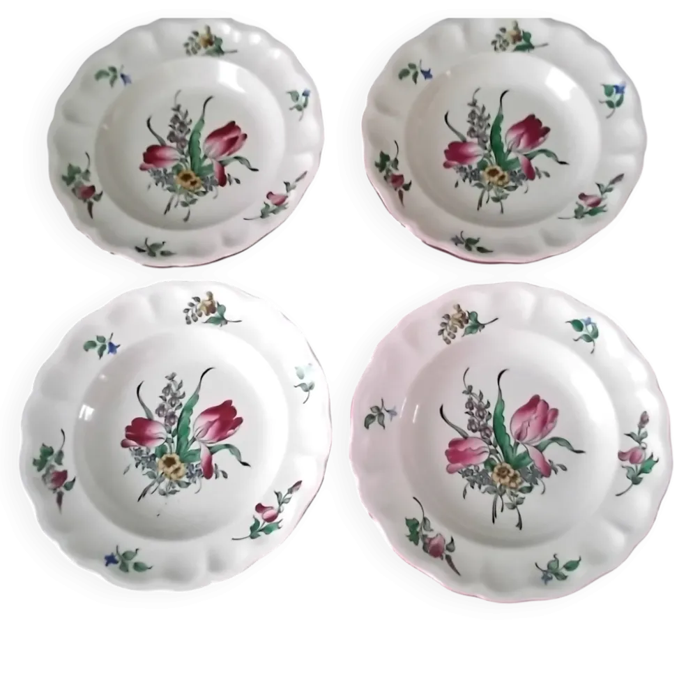 4 Assiettes creuses demi porcelaine de Lunéville KG Modèle "Réverbère"