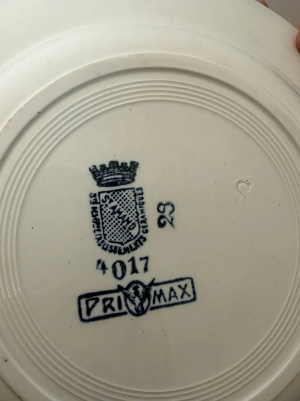 4 assiettes creuses de St Amand modèle Primax 211240