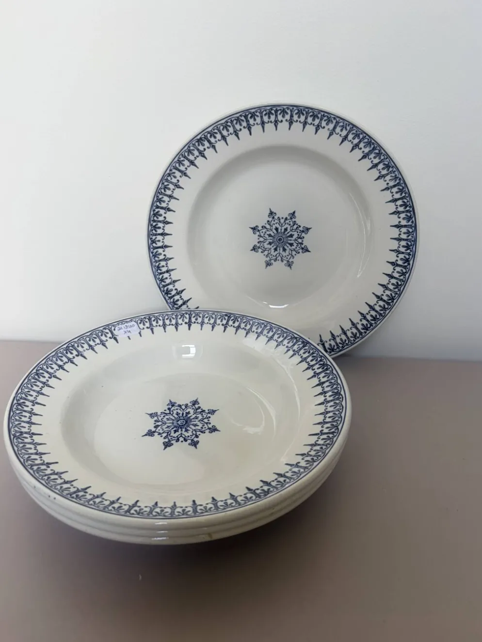 4 assiettes creuses de St Amand modèle Primax 211240