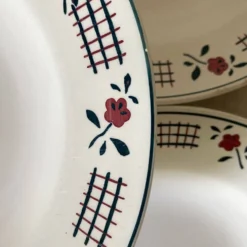 Assiettes creuses en faïence Niderviller , modèle Loire