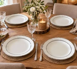 9 Assiettes creuses en porcelaine de limoge