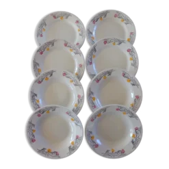 4 assiettes creuses et 4 assiettes plates anciennes au décor floral