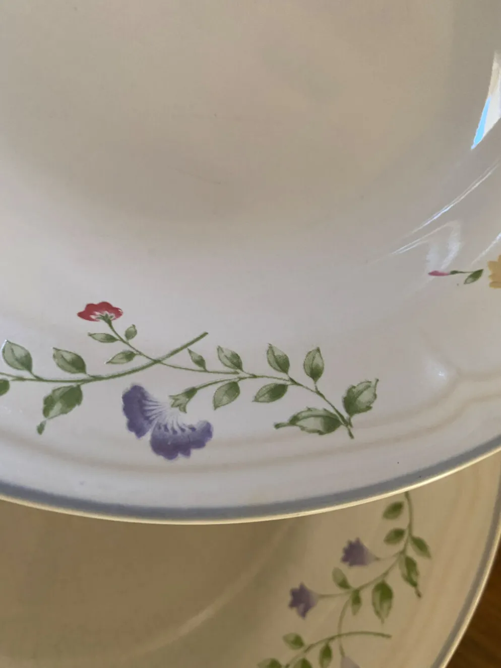 3 assiettes creuses fleuries English garden