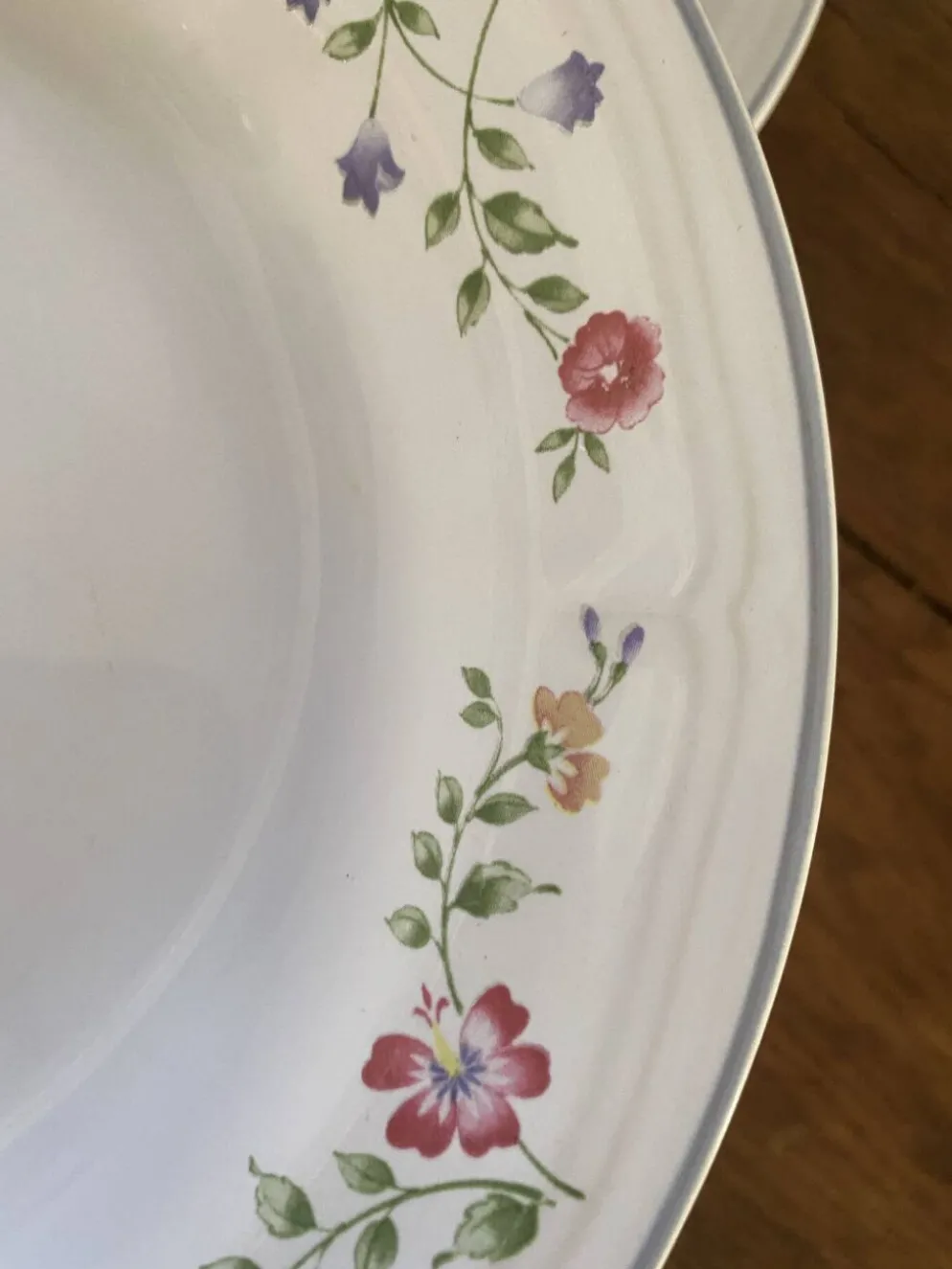 3 assiettes creuses fleuries English garden