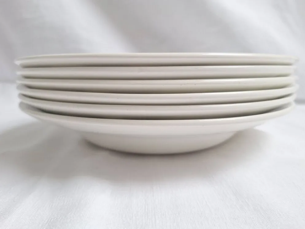 Assiettes creuses Gien modèle Marie-José