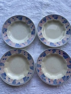 4 assiettes creuses HBCM Dolly 1930 bleu/rose céramique/faïence abstrait