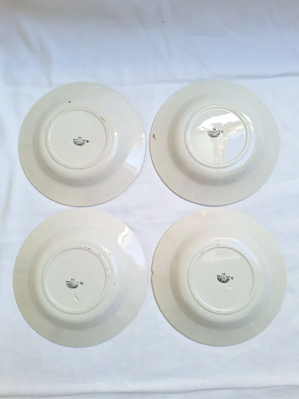 Assiettes creuses HBCM modèle Pauline orange et noir