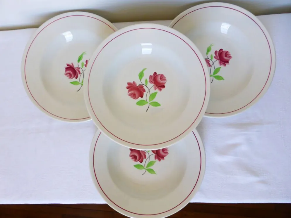 4 assiettes creuses K et G Luneville modèle Rose Mai