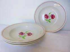 4 assiettes creuses K et G Luneville modèle Rose Mai