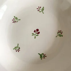 Assiettes creuses Niderviller décor rouge et vert