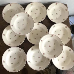 Assiettes creuses Niderviller décor rouge et vert