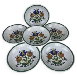 6 assiettes creuses peintes à la main
