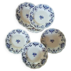 11 assiettes creuses 