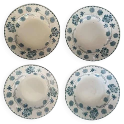Assiettes creuses Sarreguemines modele géranium en bleu 1900.