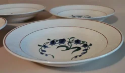 Assiettes creuses série de six faïence de Longchamp décor Simone
